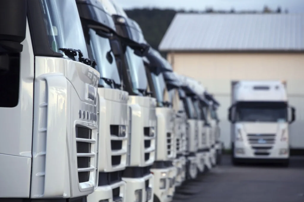 Transport całopojazdowy (FTL) w 2026 roku – kiedy się opłaca?